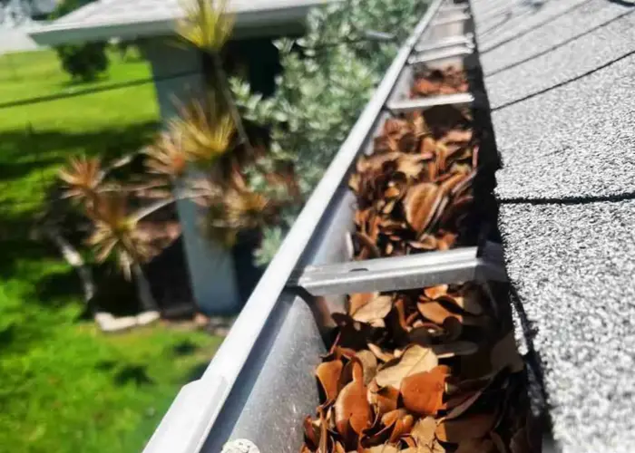 Clyde Hill gutter cleaning home page
